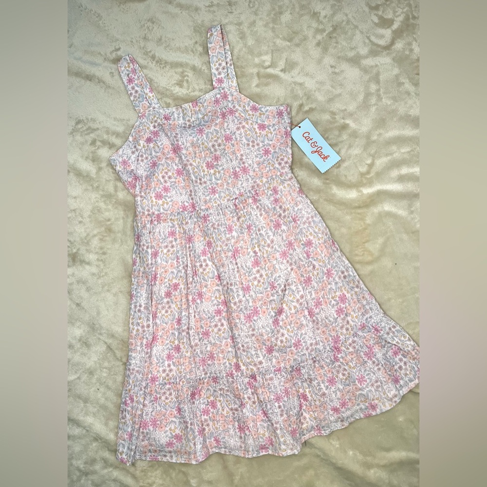 Girls spring dress by Cat & Jack size M (7/8)